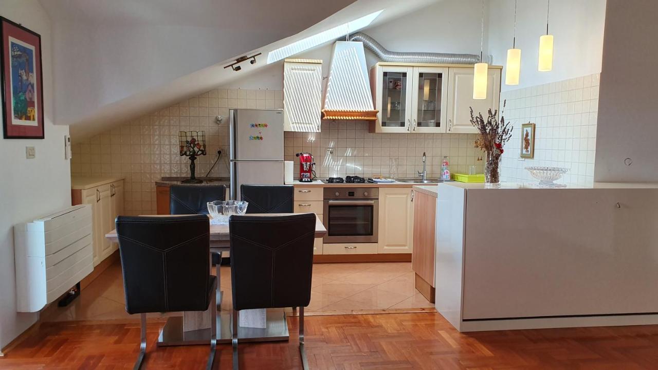Apartments Magdalena Mali Lošinj Szoba fotó